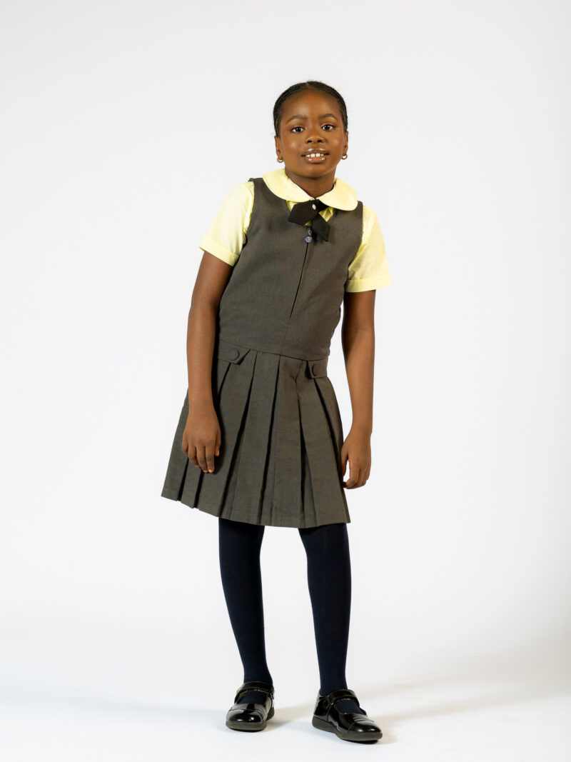 Pinafore - Image 7